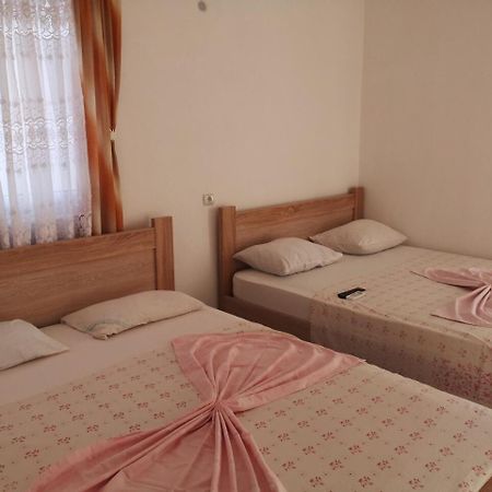 Apartments Daris ウルツィニ 部屋 写真