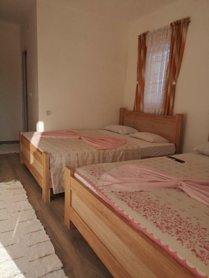 Apartments Daris ウルツィニ 部屋 写真