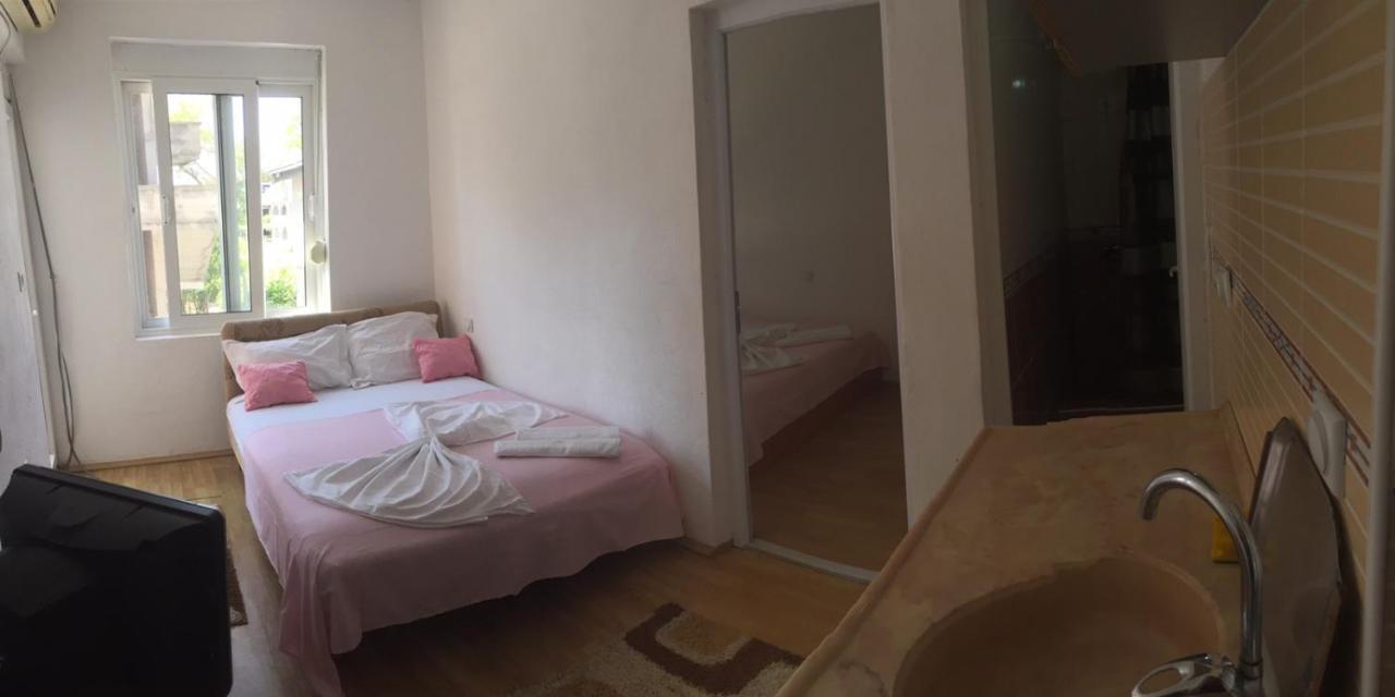Apartments Daris ウルツィニ エクステリア 写真